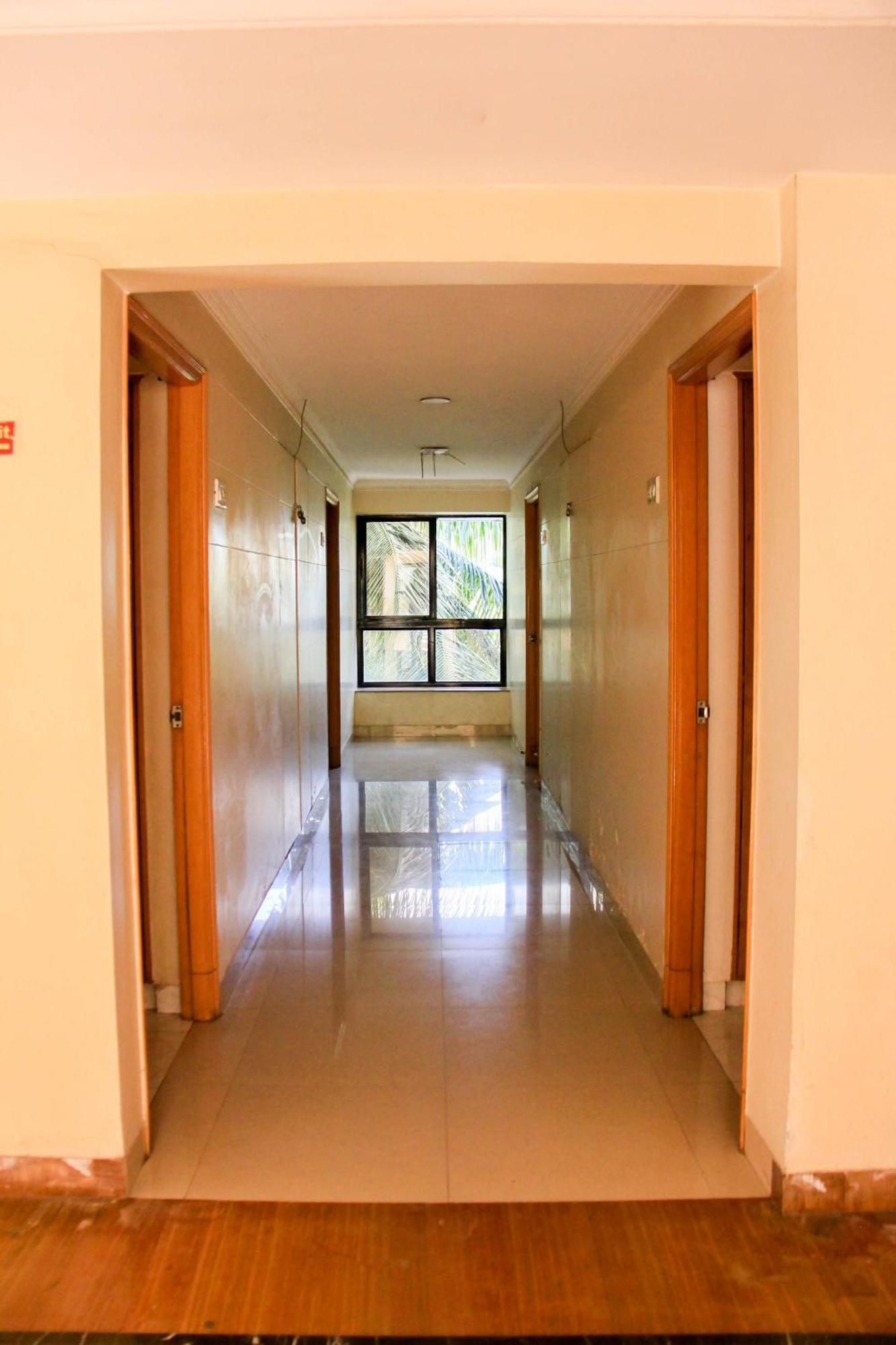 The Ambassador Hotel Pune Exterior foto